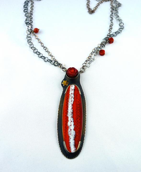 Red/orange pendant