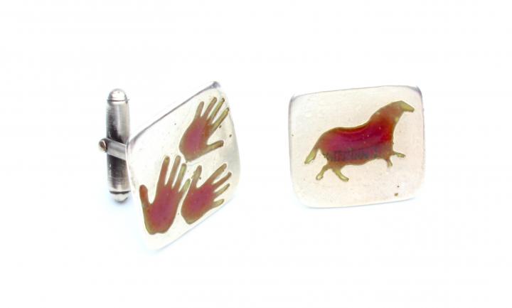 Cufflinks