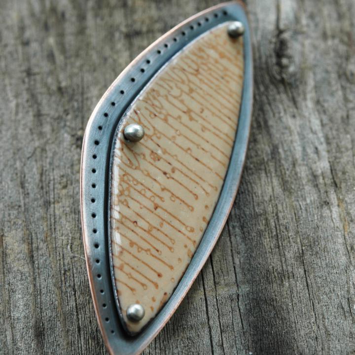 zentangle brooch