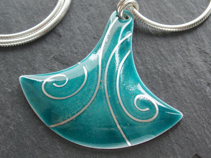 Spiral Fan Pendant