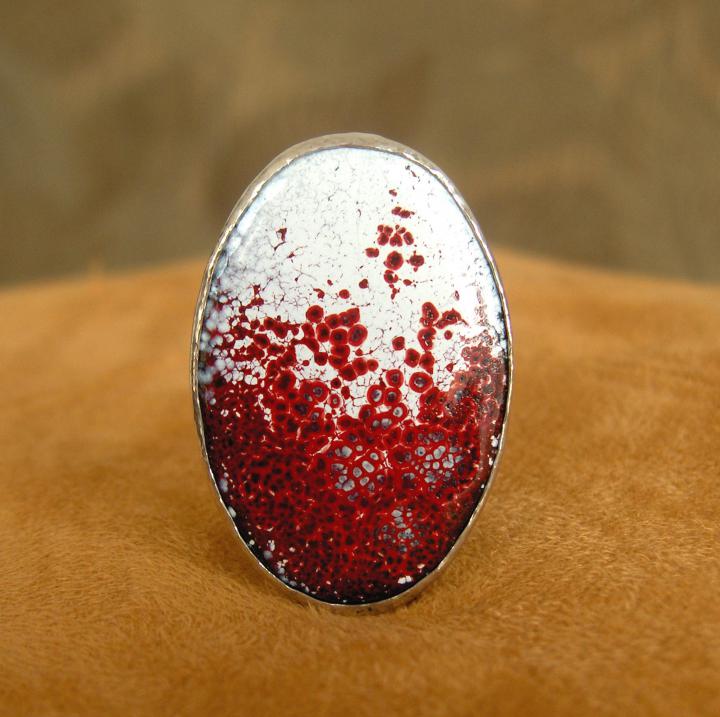 Red and White Ring